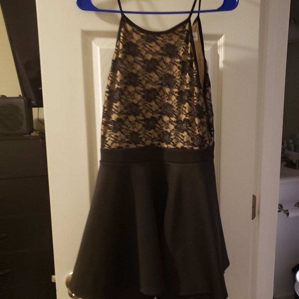 Short dress